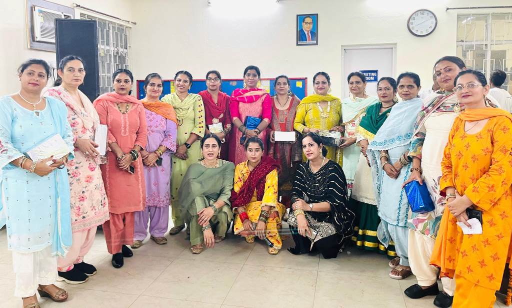 Drizzle of Sawan and Blossom of Teej Colour of Punjabi Culture echoed in Manoranjan Club